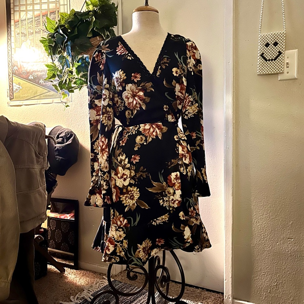 Xhilaration Black Long Sleeve Dress with Floral Design